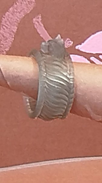 Feline Elegance - London Grey Resin