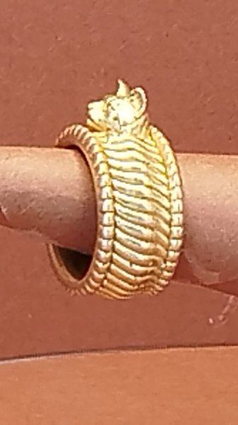 Feline Elegance - GOLD 18K Plated